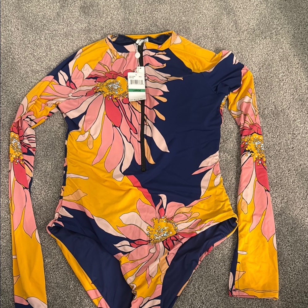 New with tags coolest pucci inspired swim suit